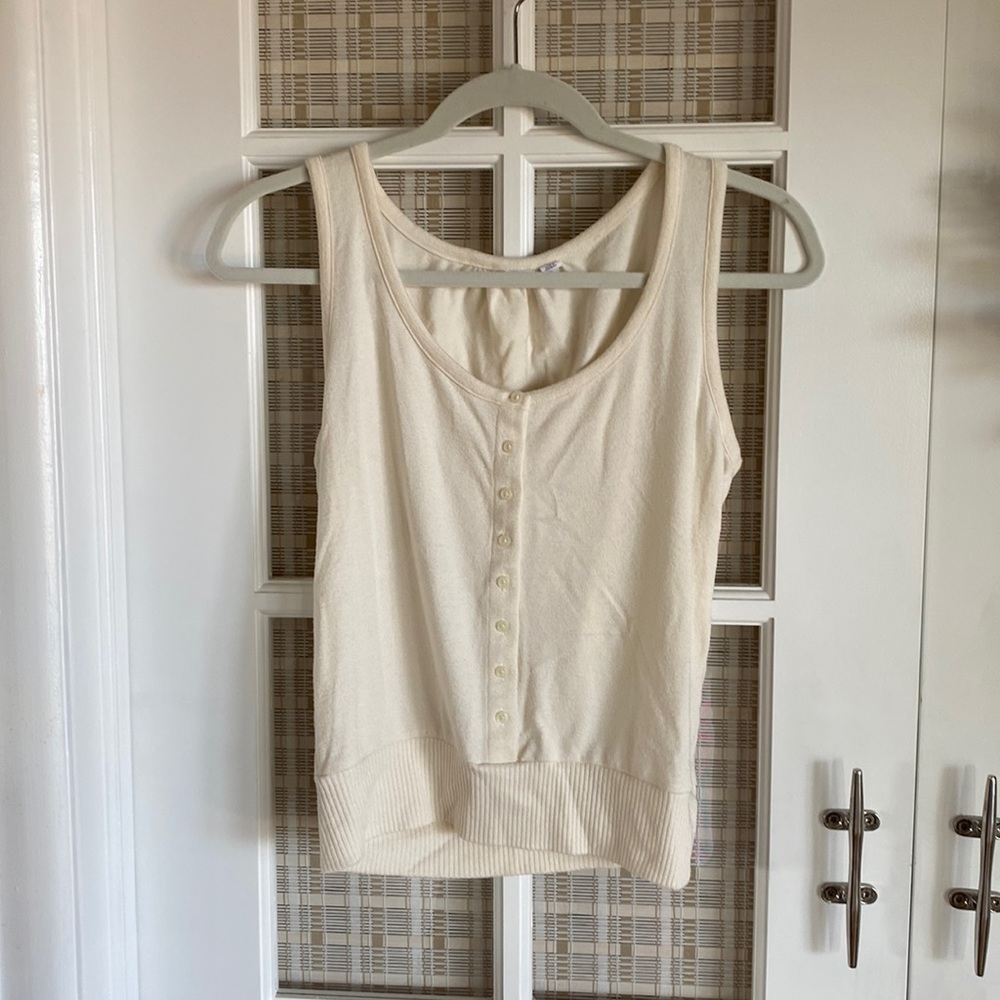 Gap cream sweater tank